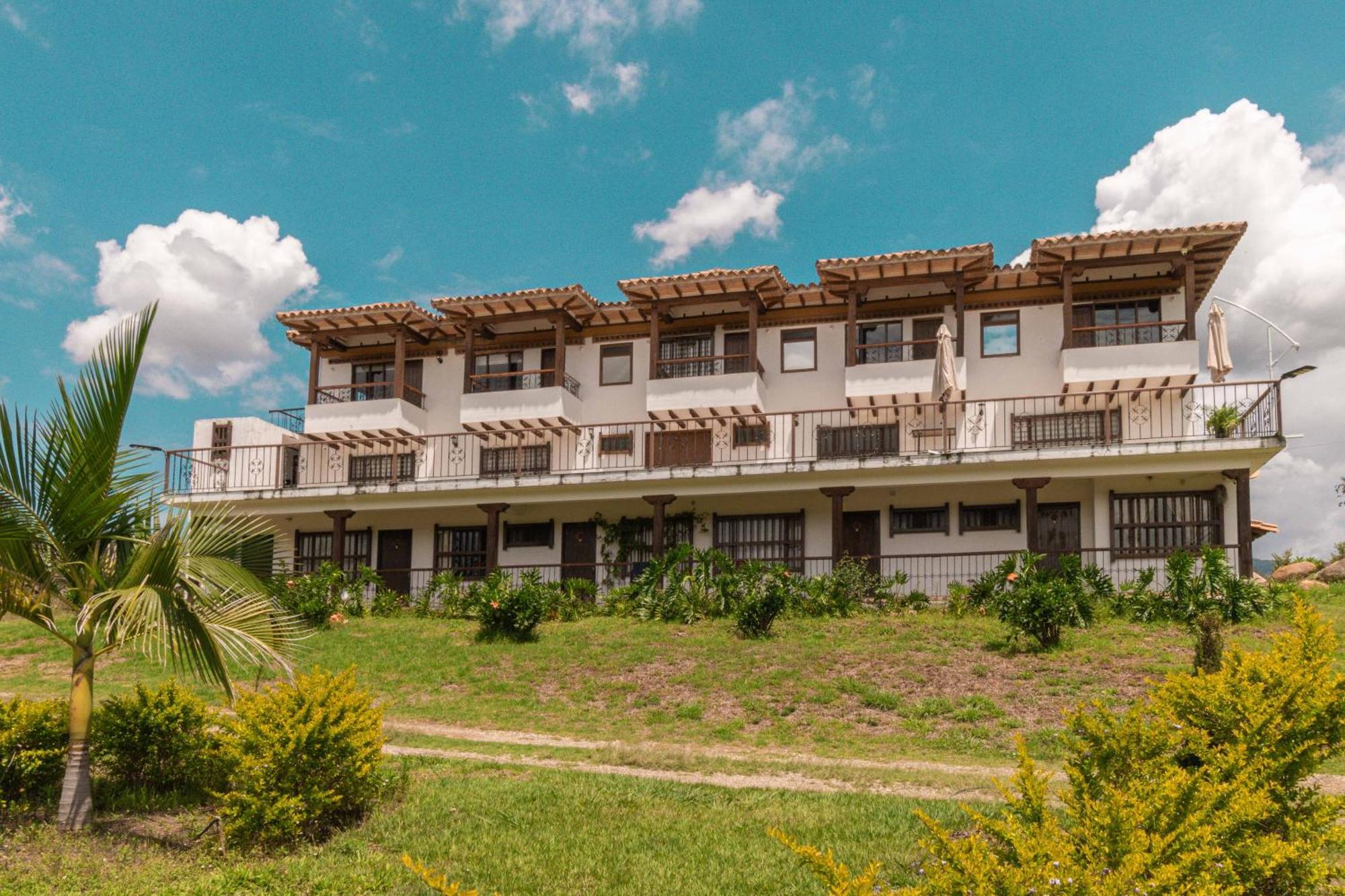 Artemisa Hotel Santa Sofia  ภายนอก รูปภาพ